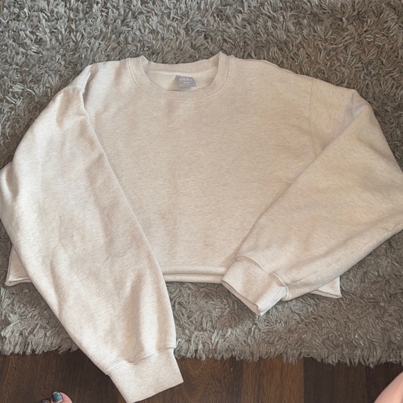 TNA Sweaters - 3. TNA cozy fleece perfect cropped sweatshirt